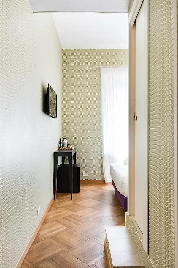 Salotto Monti Hotel Rome Italy