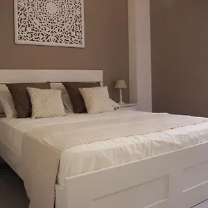 Holiday home Rhome Sweet - Trastevere, Rome